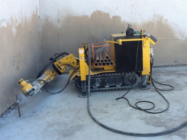 Drilling equipment - Hydraulic driller on track PCT 100